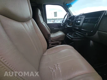2004 Chevrolet Express 2500 Cargo Van 1SA 155.0" WB – miniatura 8