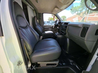 2004 Chevrolet Express 3500 Cutaway 1SA 9600 GVWR - miniatura 12