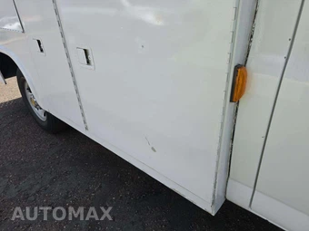 2004 Chevrolet Express 3500 Cutaway 1SA 9600 GVWR - miniatura 20