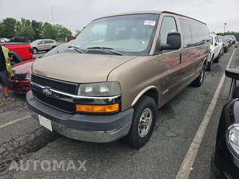 2004 Chevrolet Express 3500 Passenger Van 155.0" WB