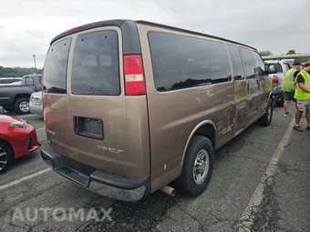2004 Chevrolet Express 3500 Passenger Van 155.0" WB - miniatura 4
