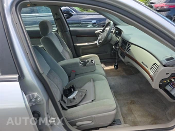 2004 Chevrolet Impala – miniatura 8