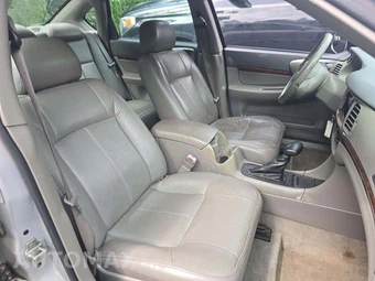 2004 Chevrolet Impala LS - miniatura 17
