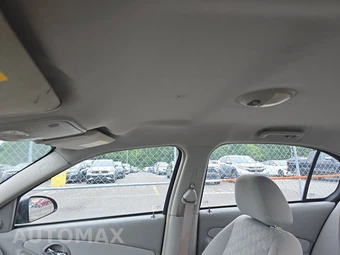 2004 Chevrolet Malibu LS Sedan – miniatura 18