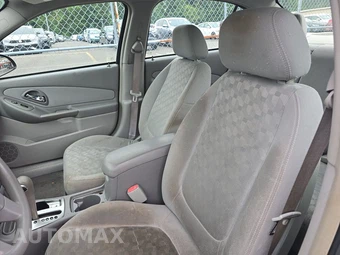 2004 Chevrolet Malibu LS Sedan – miniatura 7