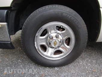 2004 Chevrolet Silverado 1500 LS Extended Cab Medium Bed 1SB w/Rear Doors - miniatura 19