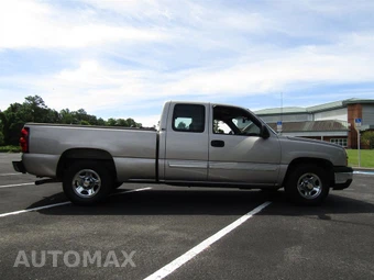 2004 Chevrolet Silverado 1500 LS Extended Cab Medium Bed 1SB w/Rear Doors - miniatura 7