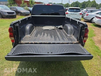 2004 Chevrolet Silverado 1500 LS Extended Cab Medium Bed 1SB w/Rear Doors - miniatura 14
