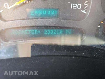 2004 Chevrolet Silverado 1500 LS Extended Cab Medium Bed 1SB w/Rear Doors – miniatura 9