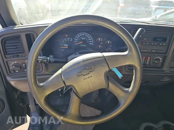 2004 Chevrolet Silverado 1500 WT Extended Cab Medium Bed 1SW w/Rear Doors – miniatura 10