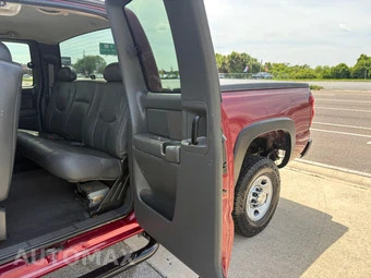 2004 Chevrolet Silverado 2500HD LS Extended Cab Medium Bed 1SB w/Rear Doors - miniatura 11
