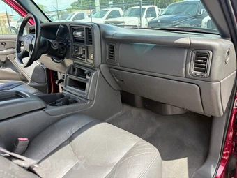 2004 Chevrolet Silverado 2500HD LS Extended Cab Medium Bed 1SB w/Rear Doors - miniatura 17