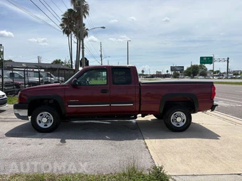 2004 Chevrolet Silverado 2500HD LS Extended Cab Medium Bed 1SB w/Rear Doors - miniatura 2