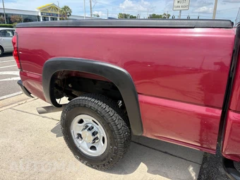 2004 Chevrolet Silverado 2500HD LS Extended Cab Medium Bed 1SB w/Rear Doors - miniatura 25