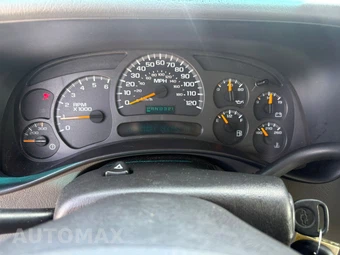 2004 Chevrolet Silverado 2500HD LS Extended Cab Medium Bed 1SB w/Rear Doors - miniatura 35