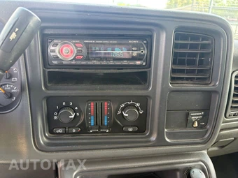 2004 Chevrolet Silverado 2500HD LS Extended Cab Medium Bed 1SB w/Rear Doors - miniatura 36