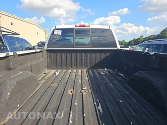 2004 Chevrolet Silverado 2500HD LT Crew Cab Long Bed 1SC - miniatura 16