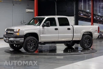 2004 Chevrolet Silverado 2500HD LT Crew Cab Medium Bed 1SC - miniatura 10