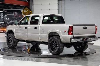 2004 Chevrolet Silverado 2500HD LT Crew Cab Medium Bed 1SC - miniatura 15