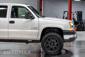 2004 Chevrolet Silverado 2500HD LT Crew Cab Medium Bed 1SC - miniatura 21