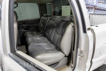 2004 Chevrolet Silverado 2500HD LT Crew Cab Medium Bed 1SC - miniatura 47