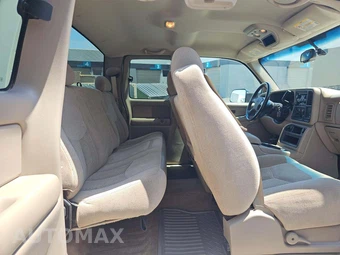2004 Chevrolet Silverado 3500 Extended Cab Long Bed 1SA w/Rear Doors DRW - miniatura 16
