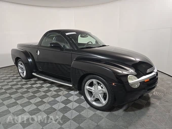 2004 Chevrolet SSR Regular Cab Short Bed – miniatura 3