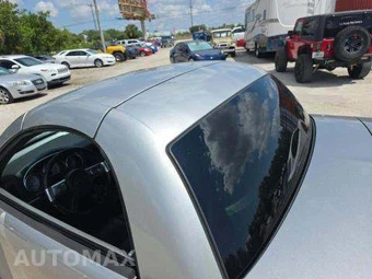 2004 Chevrolet SSR Regular Cab Short Bed – miniatura 28