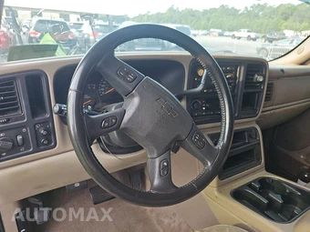2004 Chevrolet Suburban 1500 LT 1SM – miniatura 10