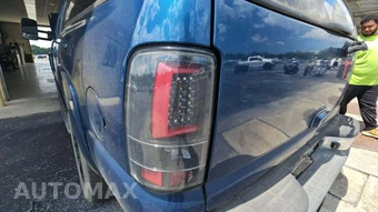 2004 Chevrolet Suburban 1500 LT 1SM – miniatura 21