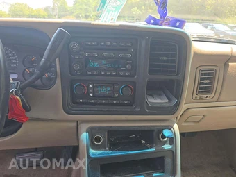 2004 Chevrolet Suburban 1500 Z71 1SL - miniatura 7