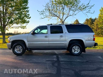2004 Chevrolet Suburban 2500 LT 1SM - miniatura 11