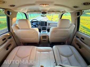 2004 Chevrolet Suburban 2500 LT 1SM - miniatura 30