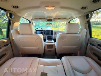 2004 Chevrolet Suburban 2500 LT 1SM - miniatura 31