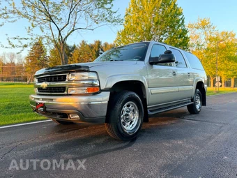 2004 Chevrolet Suburban 2500 LT 1SM - miniatura 9