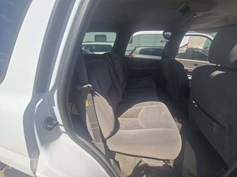 2004 Chevrolet Tahoe LS – miniatura 17