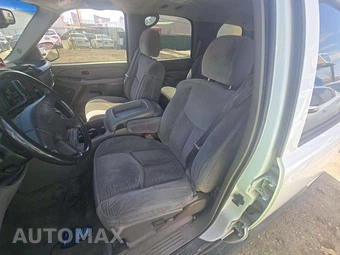 2004 Chevrolet Tahoe LS – miniatura 6