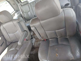 2004 Chevrolet Tahoe LS – miniatura 10