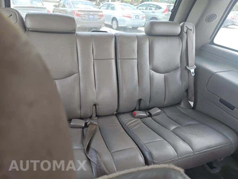 2004 Chevrolet Tahoe LS – miniatura 11