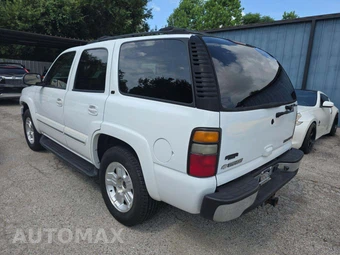 2004 Chevrolet Tahoe LT 1SM – miniatura 2