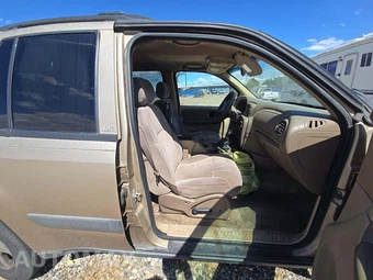 2004 Chevrolet TrailBlazer LS - miniatura 15