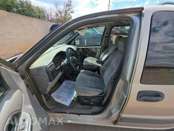 2004 Chevrolet Venture LS Minivan 1SC 120.0" WB – miniatura 6