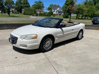 2004 Chrysler Sebring LXi Convertible - miniatura 2
