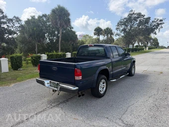 2004 Dodge Dakota SLT Crew Cab Medium Bed - miniatura 4