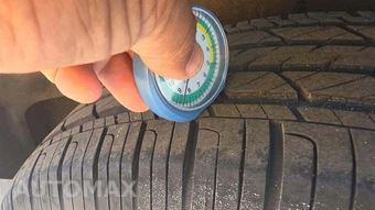 2004 Dodge Grand Caravan SE Minivan 119.3" WB – miniatura 19