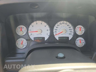 2004 Dodge Ram 1500 SLT Crew Cab Medium Bed - miniatura 6