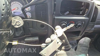 2004 Dodge Ram 1500 SLT Crew Cab Medium Bed – miniatura 17