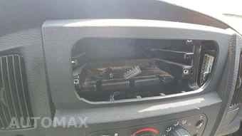 2004 Dodge Ram 1500 SLT Crew Cab Medium Bed – miniatura 25