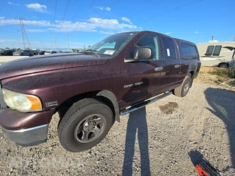 2004 Dodge Ram 1500 SLT Crew Cab Medium Bed