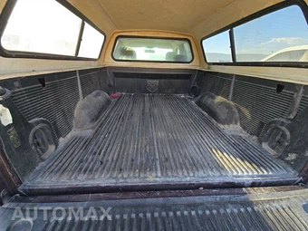 2004 Dodge Ram 1500 SLT Crew Cab Medium Bed – miniatura 17